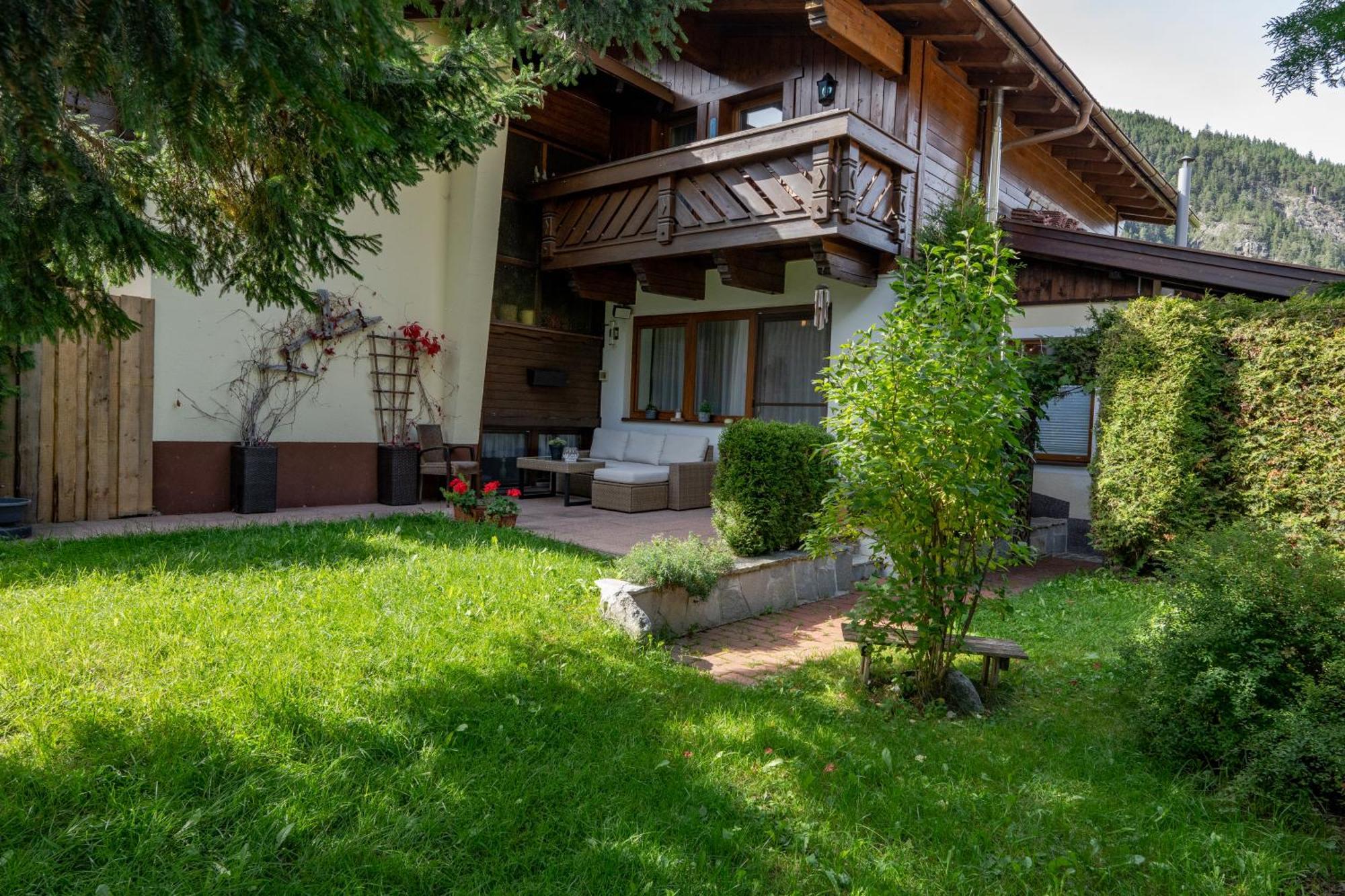 Steindl Apartment